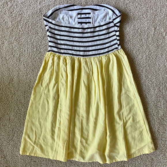 Xhilaration Strapless Black/White Top Yellow Skirt - Picture 4 of 5